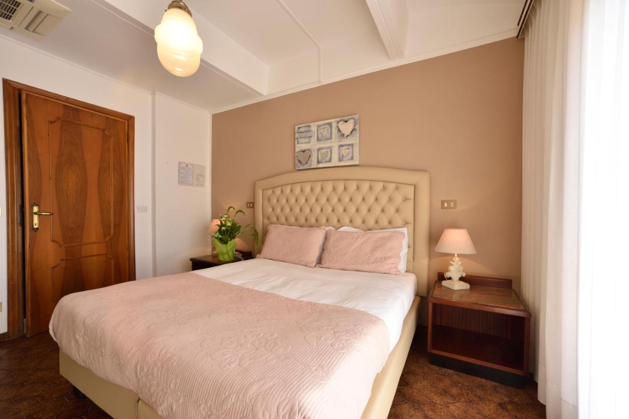 Hotel Bergamo Mare Mhotelsgroup San Bartolomeo Al Mare Luaran gambar