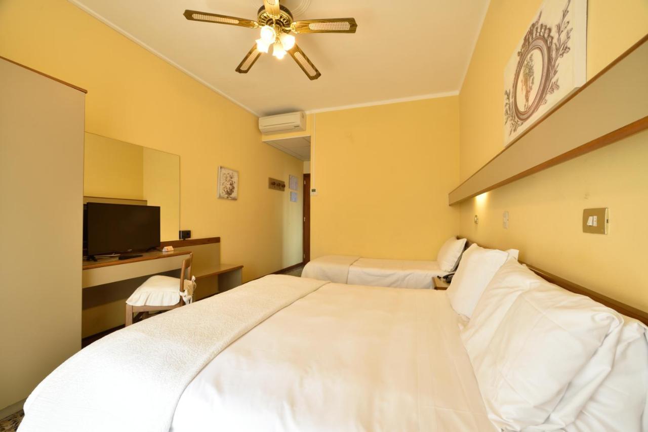 Hotel Bergamo Mare Mhotelsgroup San Bartolomeo Al Mare Luaran gambar